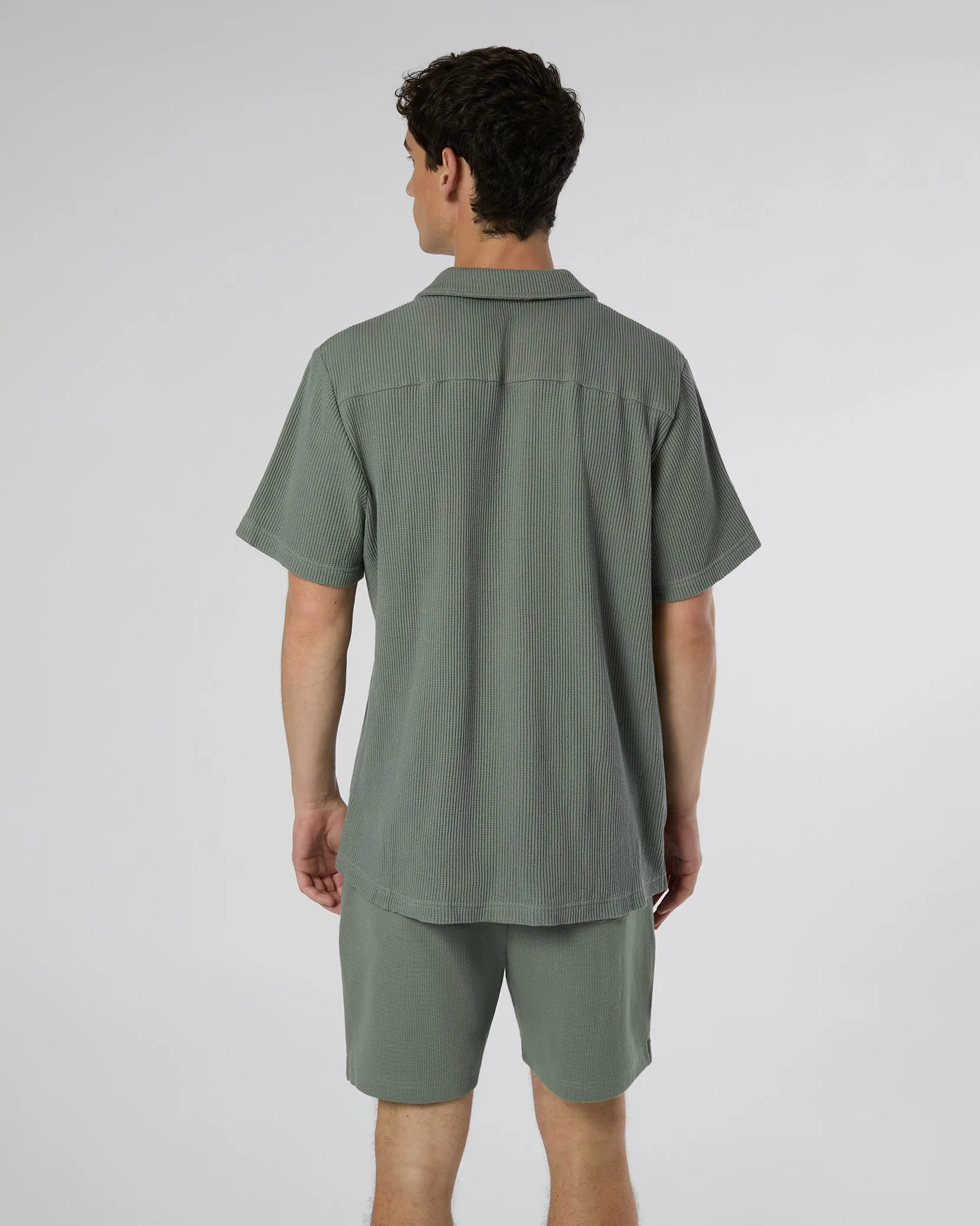 Macro Waffle Vacation Shirt