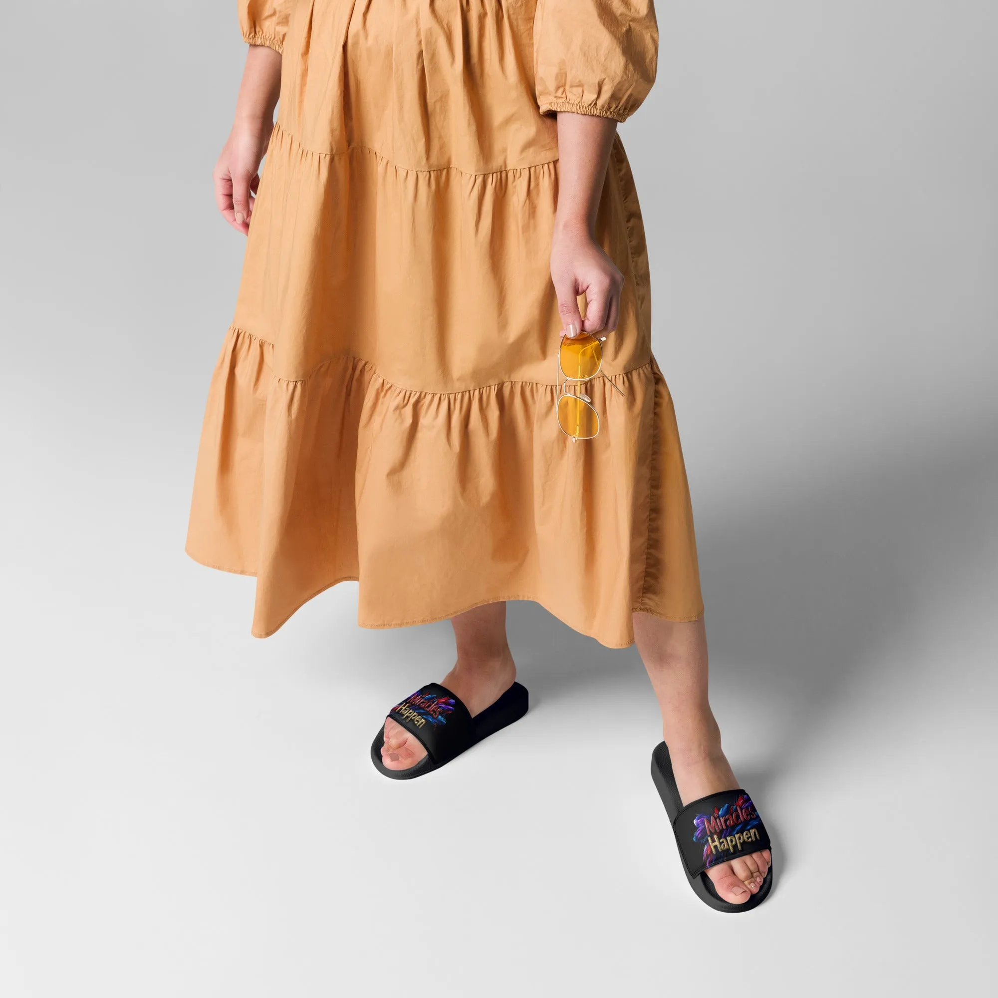 Miracles Happen: Bold Beginnings Women's slides