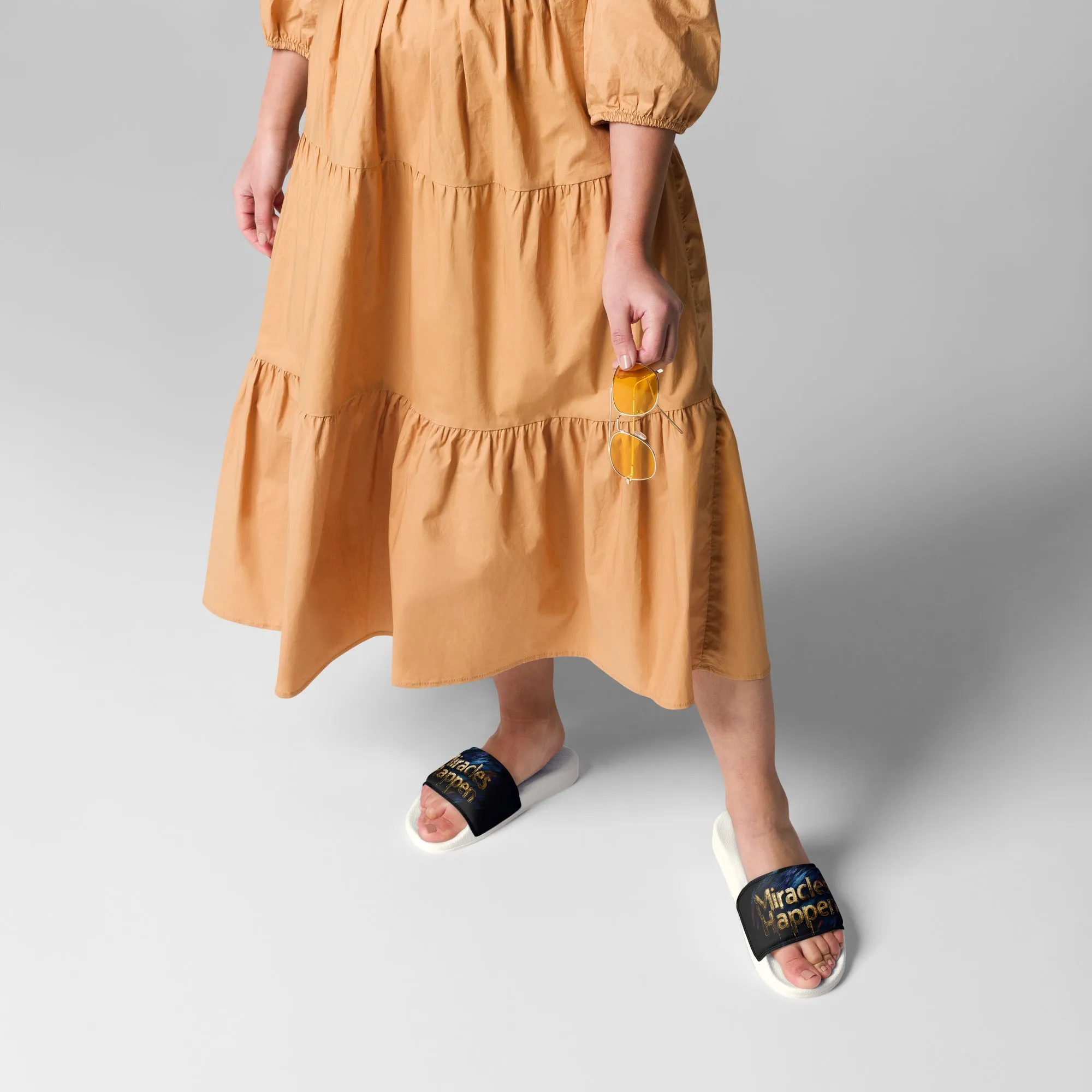 Miracles Happen: Infinite Possibilities Women's slides