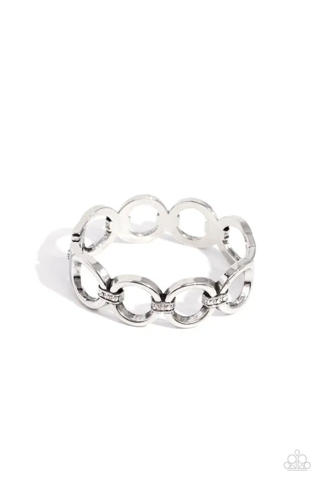 Paparazzi Bracelet ~ Chic Collection - White