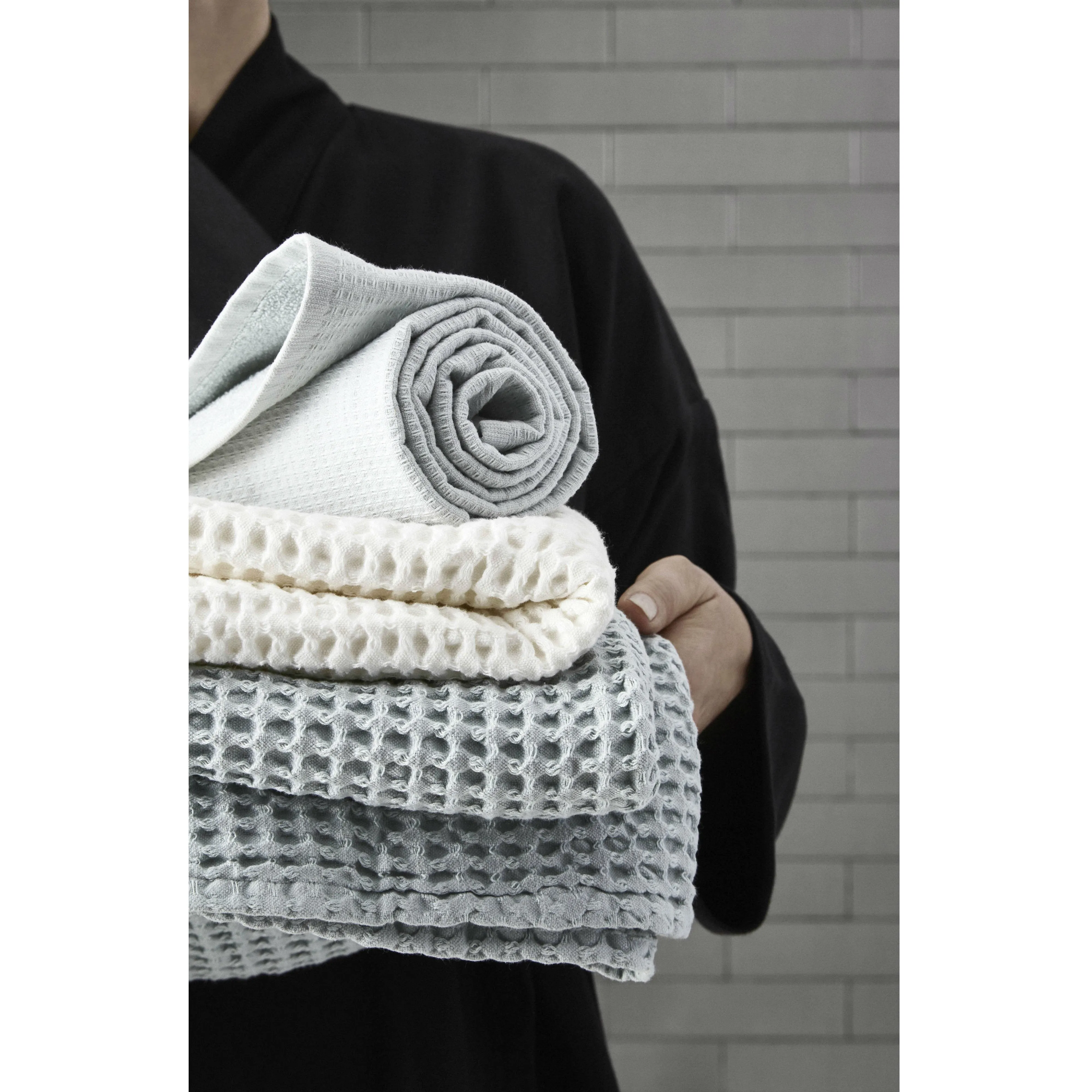 The Organic Company Big Waffle Medium Towel